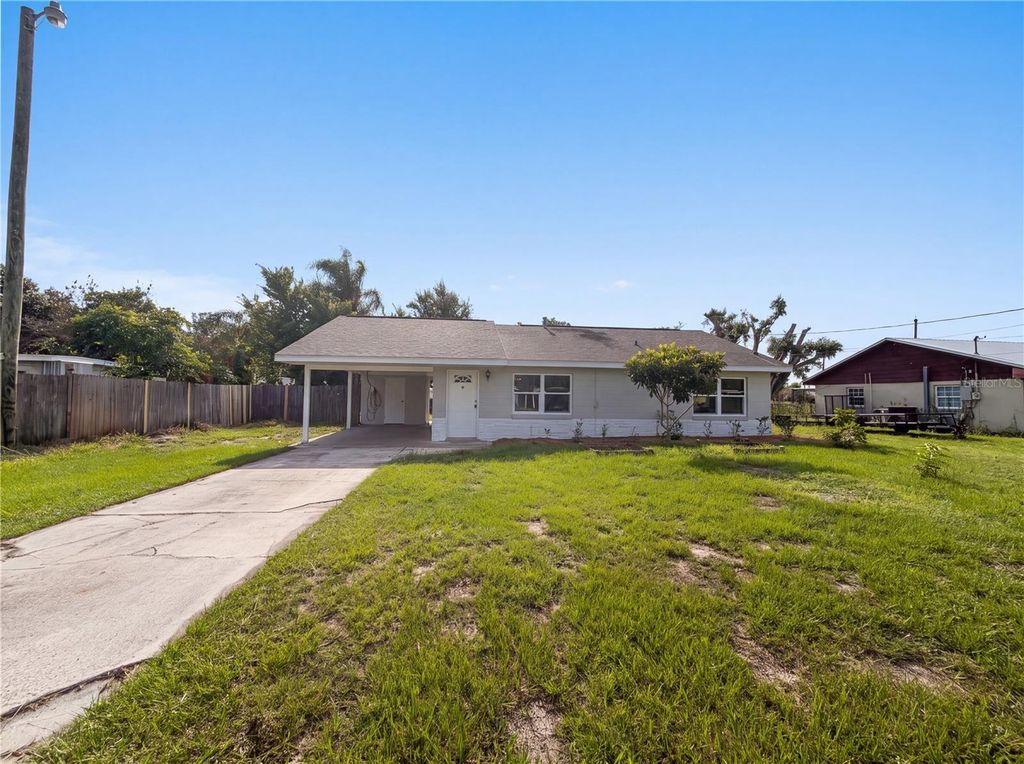 2710 WOODLAWN DRIVE, Winter Haven, FL 33881