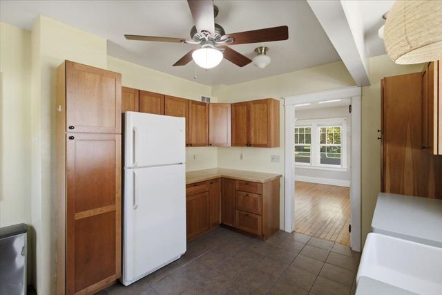 301 Elm Street, Bennington, VT 05201