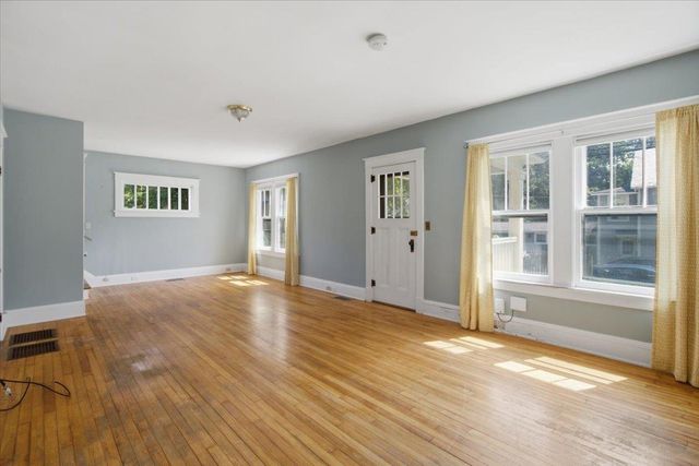 301 Elm Street, Bennington, VT 05201