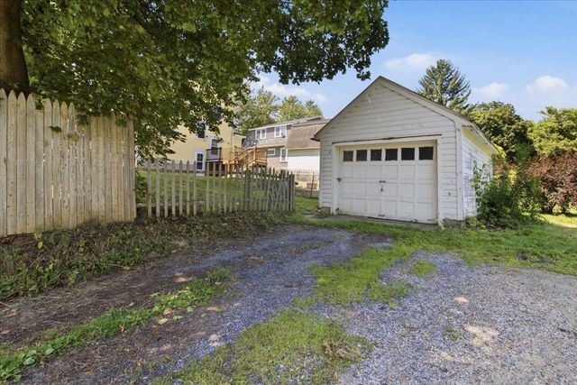301 Elm Street, Bennington, VT 05201