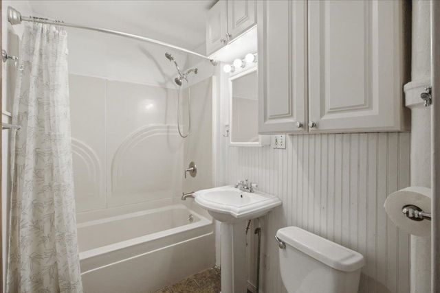 301 Elm Street, Bennington, VT 05201