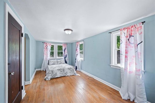 7404 Walnut Street, Kansas City, MO 64114