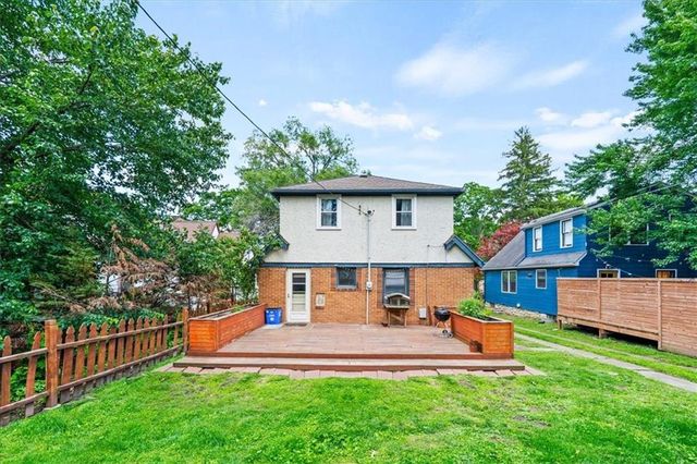 7404 Walnut Street, Kansas City, MO 64114