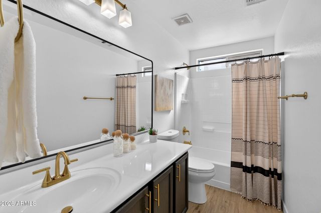7127 S 53RD Lane, Laveen, AZ 85339