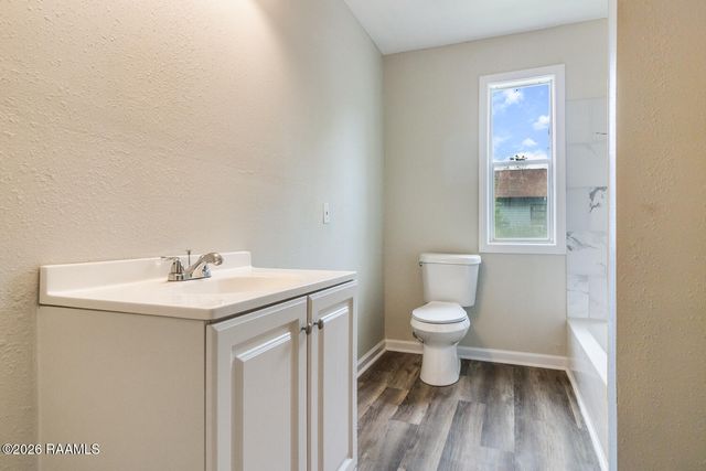 110 4th Street, Youngsville, LA 70592