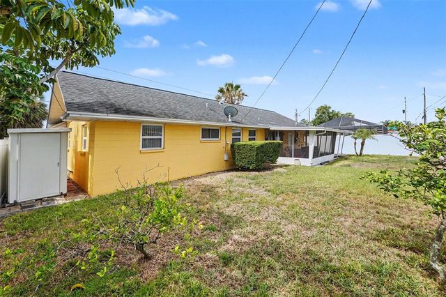 12149 PARK BOULEVARD 7, Seminole, FL 33772