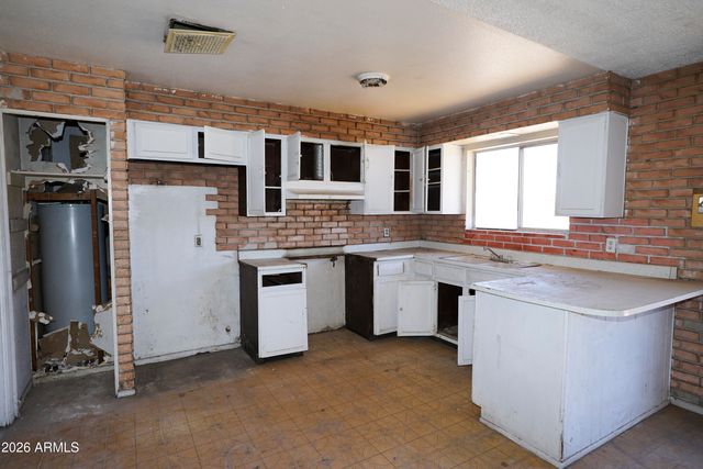 4838 W CORONADO Road, Phoenix, AZ 85035