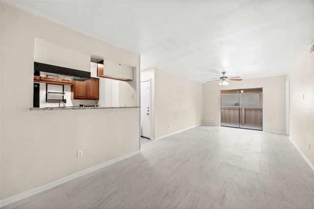 8110 Skillman Street 2053, Dallas, TX 75231