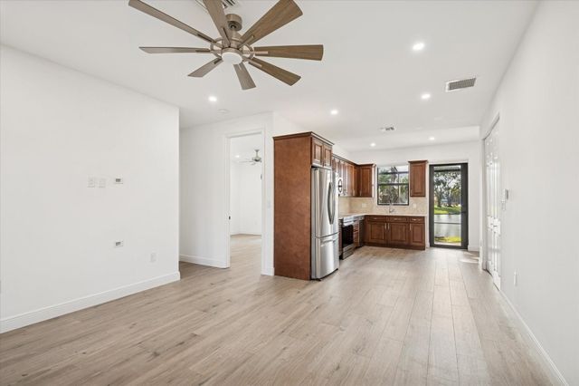 7600 Hyannis Lane, Parkland, FL 33067