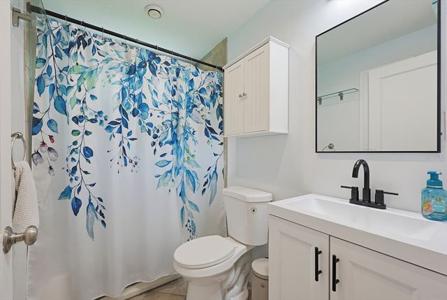 50 Rustic Rd, Walpole, MA 02032