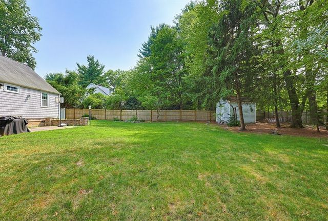 50 Rustic Rd, Walpole, MA 02032