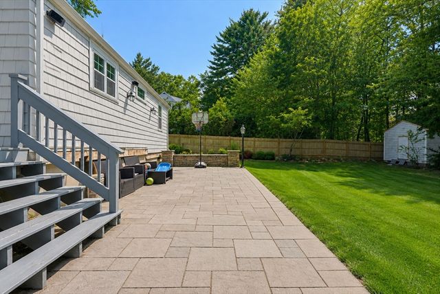 50 Rustic Rd, Walpole, MA 02032