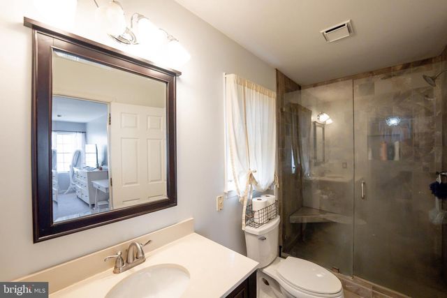 1817 W CLEAR LAKE DR, Salisbury, MD 21804