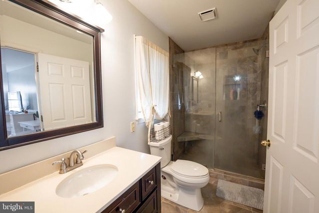 1817 W CLEAR LAKE DR, Salisbury, MD 21804