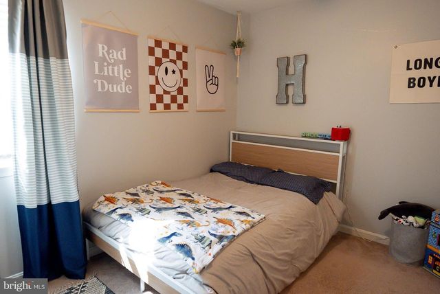 1817 W CLEAR LAKE DR, Salisbury, MD 21804