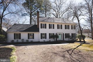 1817 W CLEAR LAKE DR, Salisbury, MD 21804