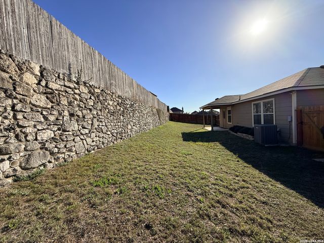 25002 Marshall, San Antonio, TX 78261