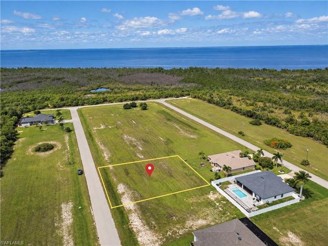 4715 NW 36th ST, Cape Coral, FL 33993