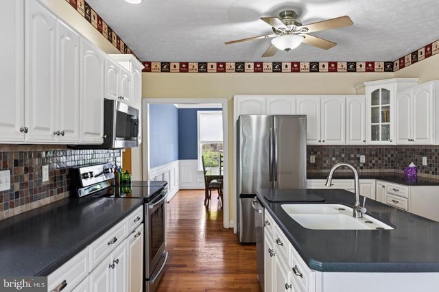 132 DARBY DR, Winchester, VA 22602