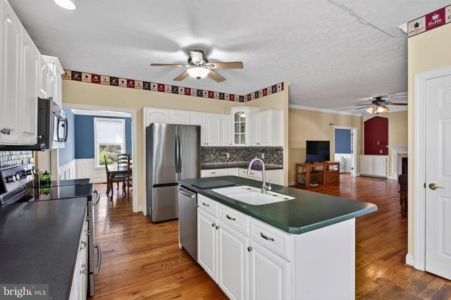 132 DARBY DR, Winchester, VA 22602
