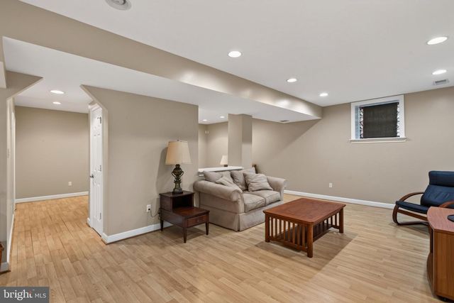 132 DARBY DR, Winchester, VA 22602