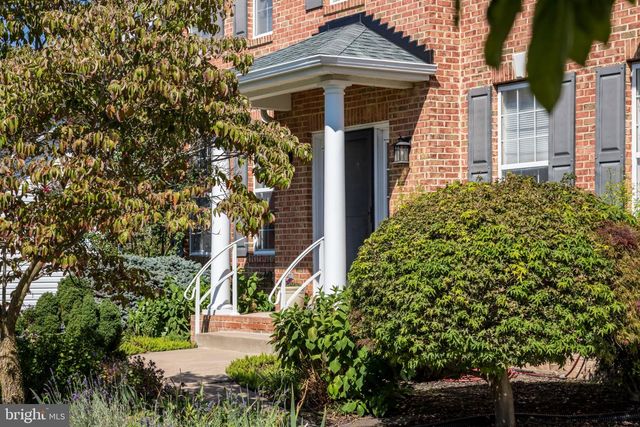132 DARBY DR, Winchester, VA 22602