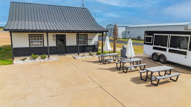5528 Fm 933, Whitney, TX 76692