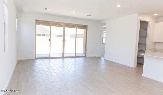 11869 E Arabelle Drive, Vail, AZ 85641