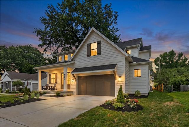 4017 W 67 Street, Prairie Village, KS 66208