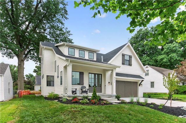 4017 W 67 Street, Prairie Village, KS 66208