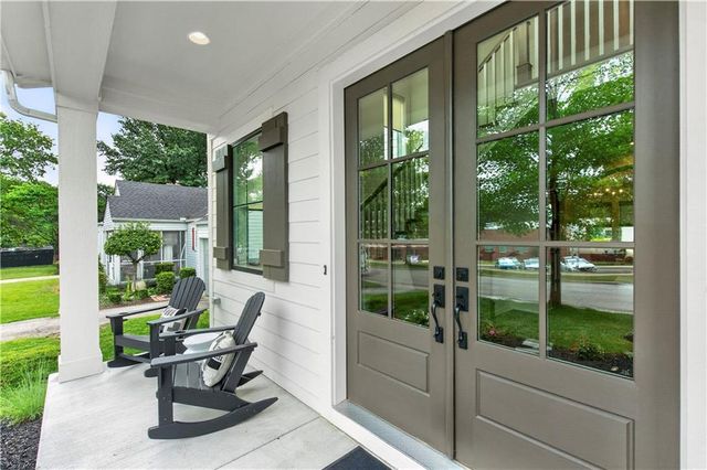 4017 W 67 Street, Prairie Village, KS 66208