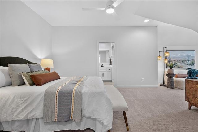 4017 W 67 Street, Prairie Village, KS 66208