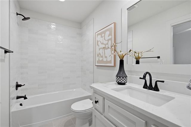4017 W 67 Street, Prairie Village, KS 66208