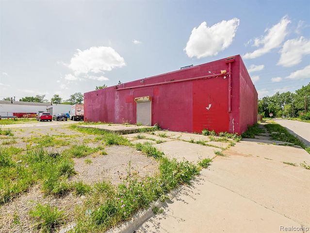 3177 Mack Avenue, Detroit, MI 48207