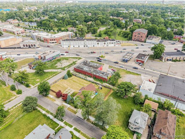 3177 Mack Avenue, Detroit, MI 48207