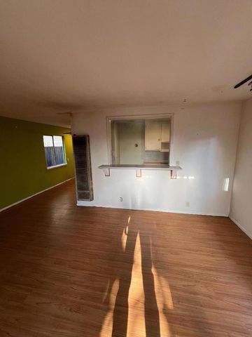 549 6th Avenue, Menlo Park, CA 94025