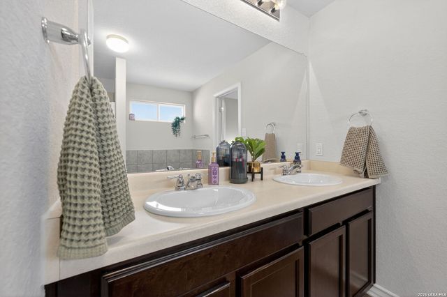 8951 Taylor Grove, San Antonio, TX 78254