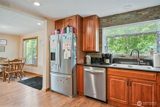 1430 Hazel Dell, Castle Rock, WA 98611
