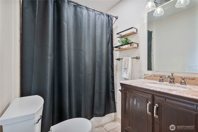 1430 Hazel Dell, Castle Rock, WA 98611