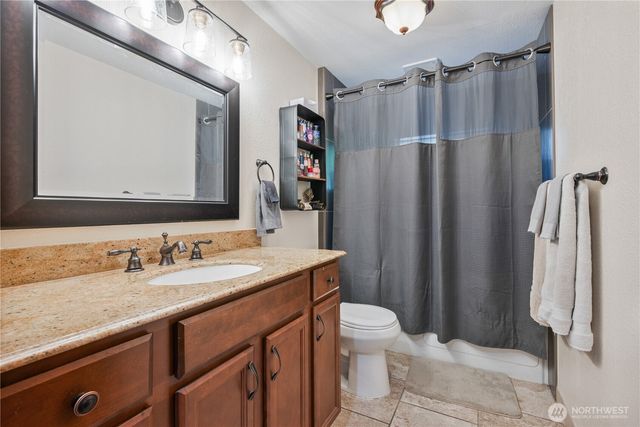 1430 Hazel Dell, Castle Rock, WA 98611