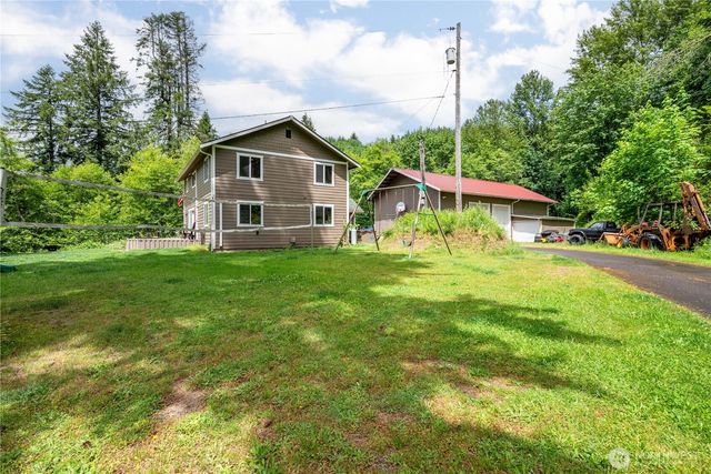 1430 Hazel Dell, Castle Rock, WA 98611