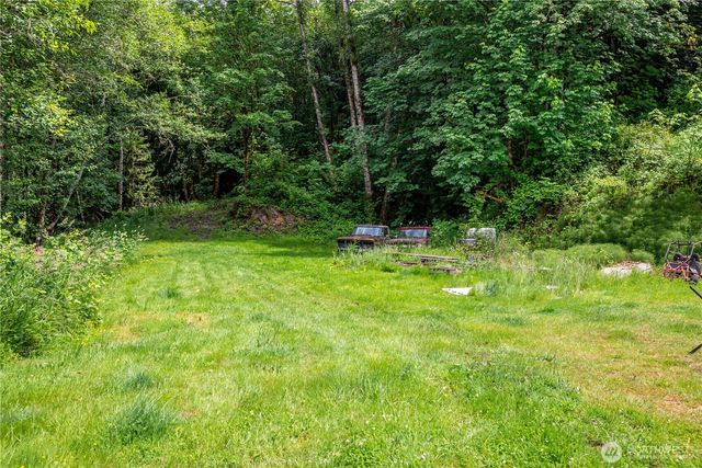 1430 Hazel Dell, Castle Rock, WA 98611
