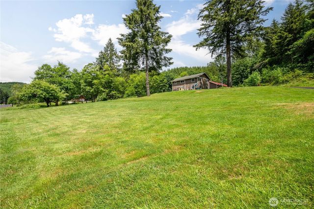 1430 Hazel Dell, Castle Rock, WA 98611