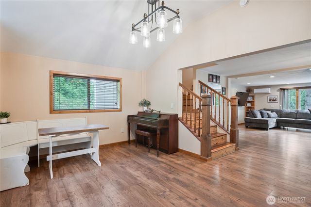 1430 Hazel Dell, Castle Rock, WA 98611