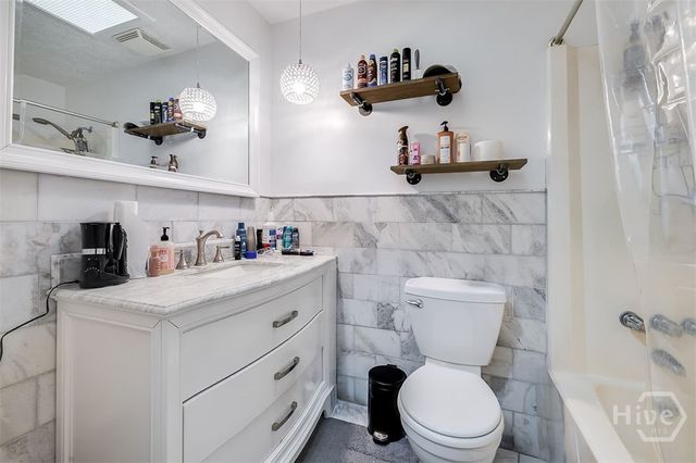 70 Dove Court, Richmond Hill, GA 31324