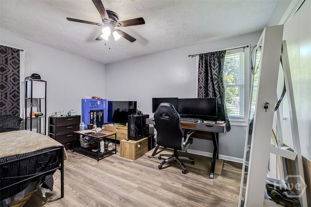 70 Dove Court, Richmond Hill, GA 31324