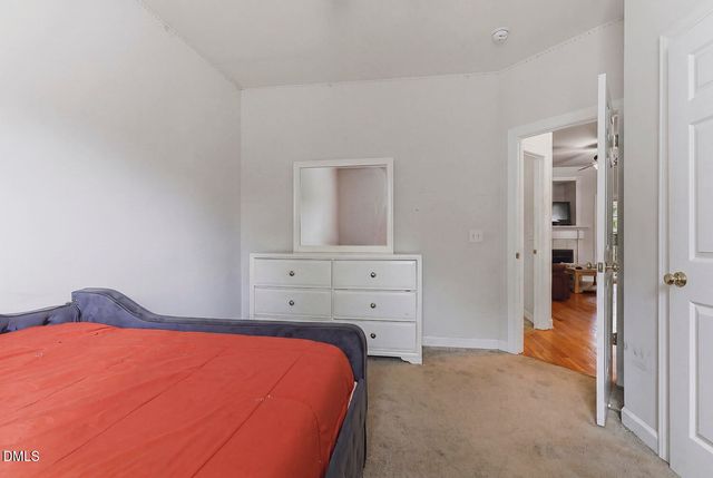 8 Hawks Spiral Way, Pittsboro, NC 27312