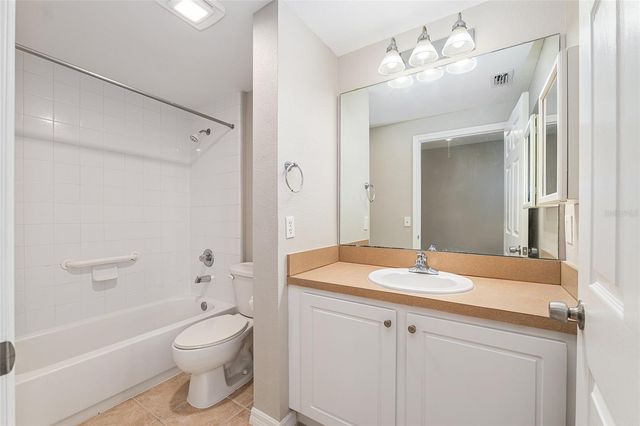 9177 SW 52ND ROAD 102, Gainesville, FL 32608