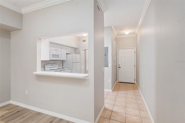 9177 SW 52ND ROAD 102, Gainesville, FL 32608