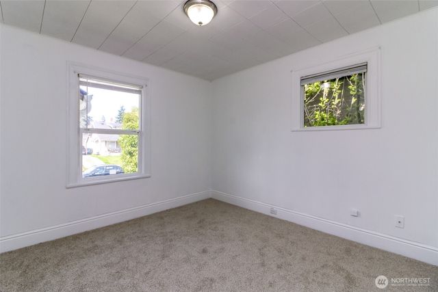 5637 S I Street, Tacoma, WA 98408